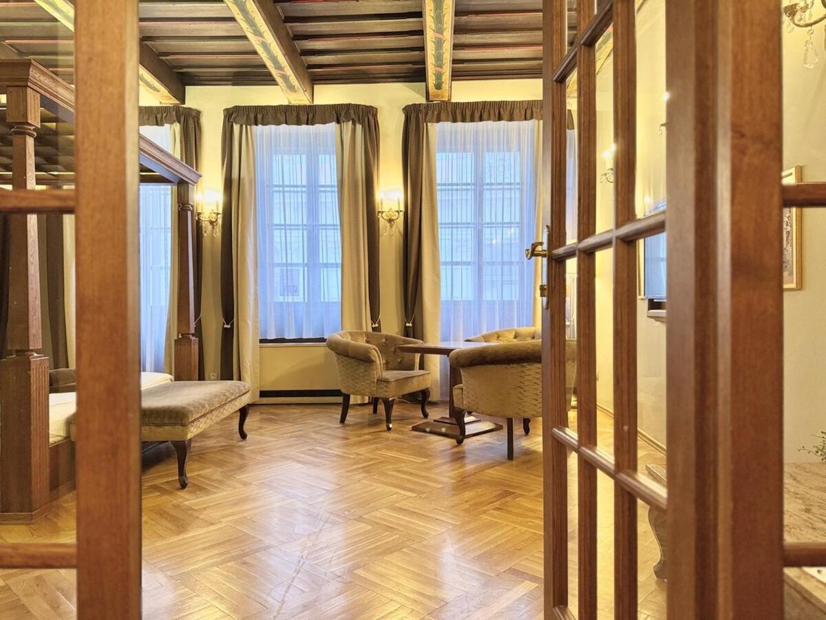 Traditional Prague Apartment Zewnętrze zdjęcie