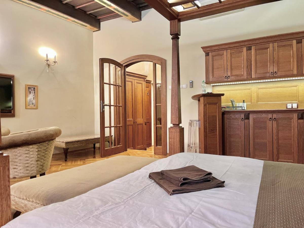Traditional Prague Apartment Zewnętrze zdjęcie